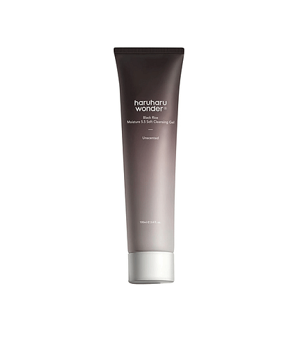 Haruharu wonder Black Rice Moisture 5.5 Soft Cleansing Gel 100 ml on soft background