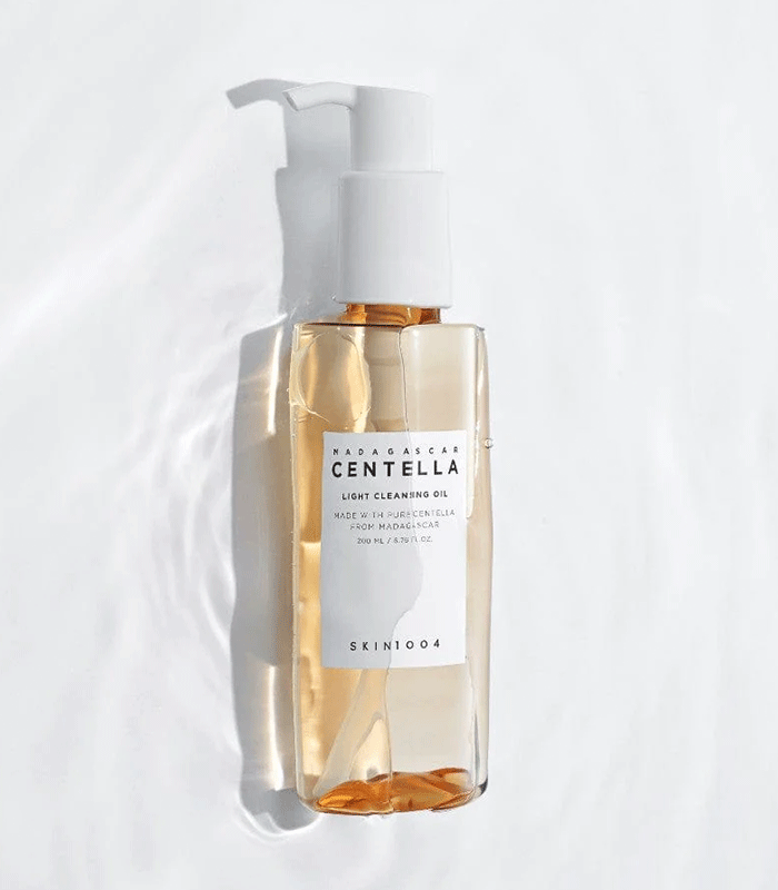 SKIN1004 Madagascar Centella Light Cleansing Oil 200ml - Image 4